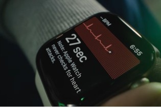 Apple novu reklamu za Watch gradi oko otkucaja srca
