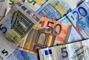Mađarska želi što prije uvesti euro: Poznat mogući rok