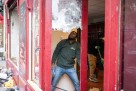 Ukradene luksuzne stvari iz prodavnica u Parizu prodaju se na webu